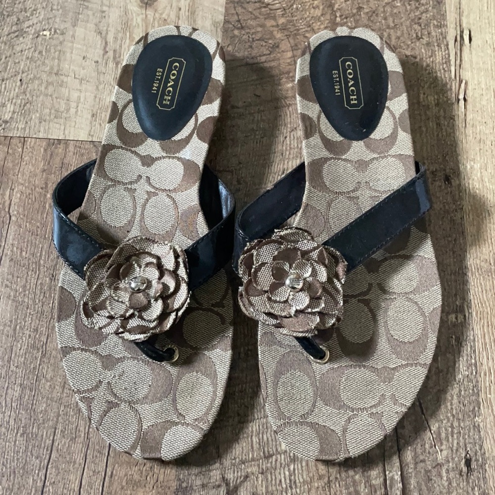 coach sandals